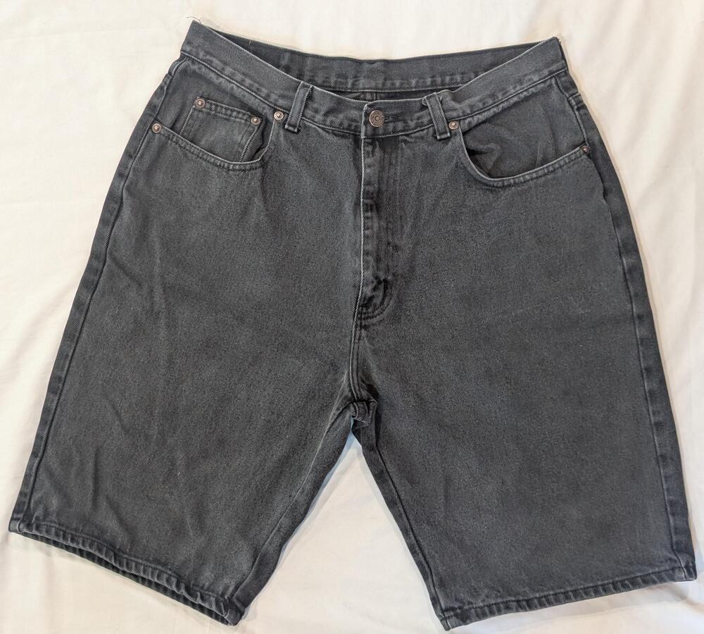Jordache Basics Shorts Mens 31 Gray Charcoal Denim Relaxed 11 Inseam Bermuda